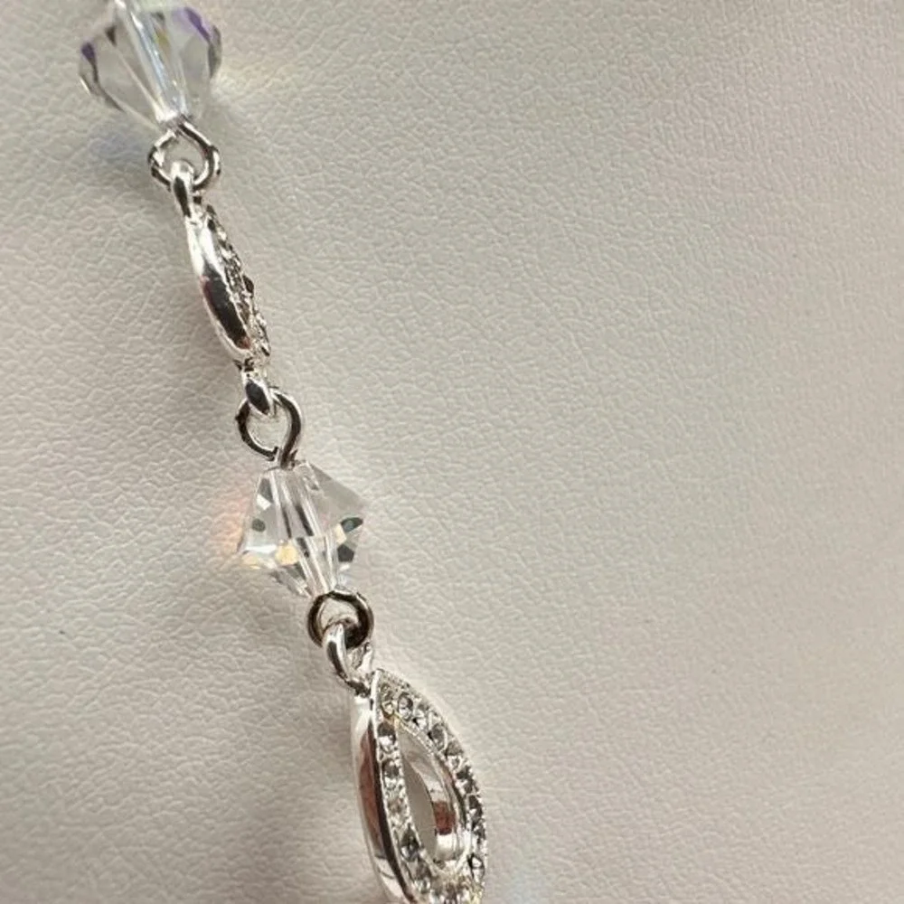 Vintage Y2K Silver Tone Rhinestone Teardrop Necklace AB Crystal‎ Dangle Jewelry